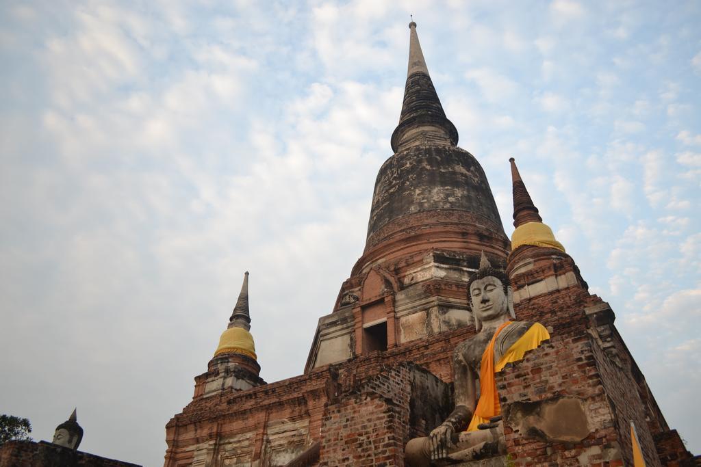 Brickhouse Ayutthaya Guesthouse Est 1986 Dış mekan fotoğraf